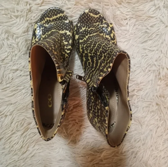 Coach Snakeskin Remi Open Toe Mob Wife Quiet Luxury Buttery Soft Leather Boot - Picture 6 of 9